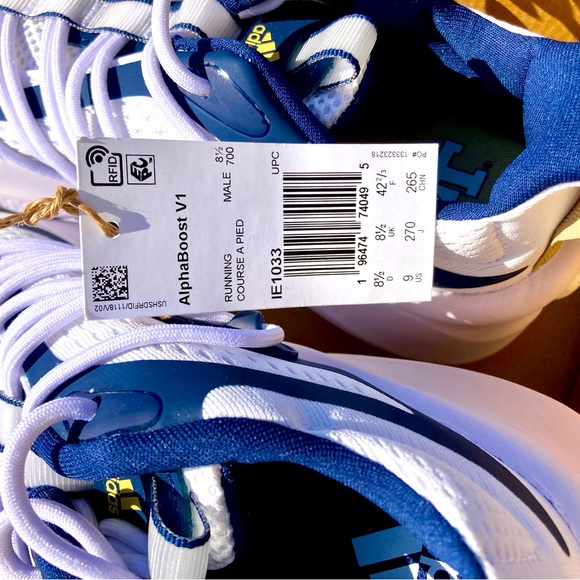 Adidas Alpha-boost
 V1 NCAA 

Size 9 - Picture 15 of 16